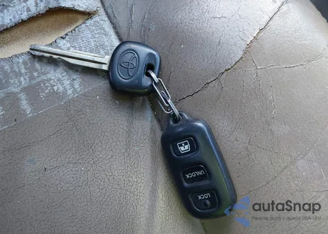 2003 Toyota Sequoia Limited V8 из США, поврежденный, VIN 5TDBT48AX3S167603